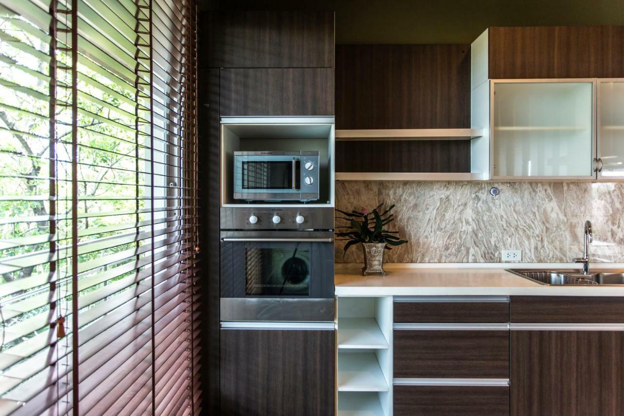 The Tepp Aparthotel 방콕 외부 사진